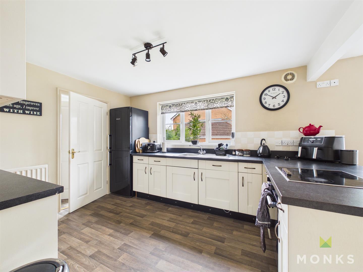 11 Parker Leighton Way, Oswestry, SY10 9RF For Sale